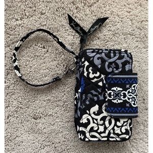 Vera Bradley Snap Wristlist - Never Used!